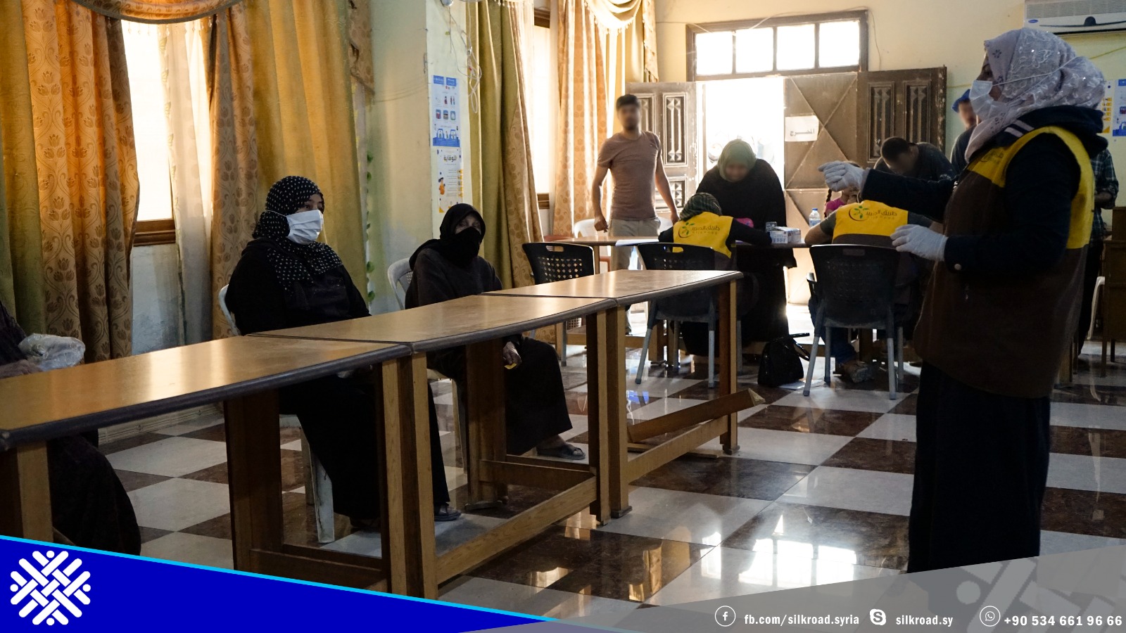 The distribution of personal hygiene materials and protective masks is accompanied by a specialized team conducting health awareness sessions for the beneficiaries, with the aim of spreading correct health information and increasing the awareness of indiv